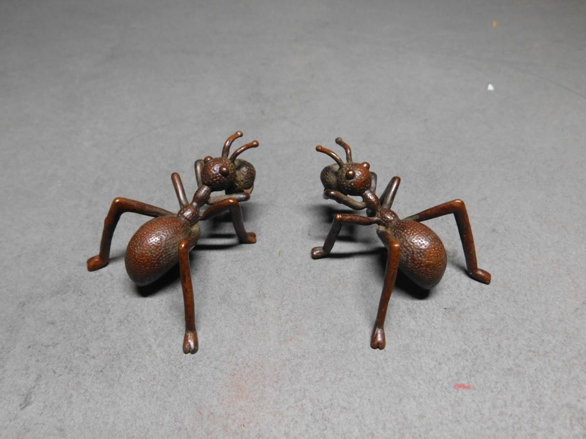 岡黒　極上　初だし品　唐物　銅製　蟻の筆架　2匹　盆景　美品　細密品