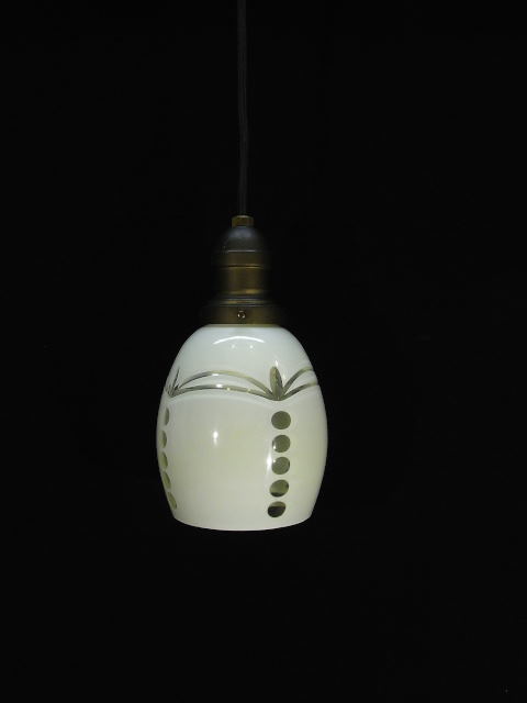 ☆ ガラス製ペンダントライト④ 中古品 ☆ ☆ ガラス製ペンダントライト④ 中古品 ☆