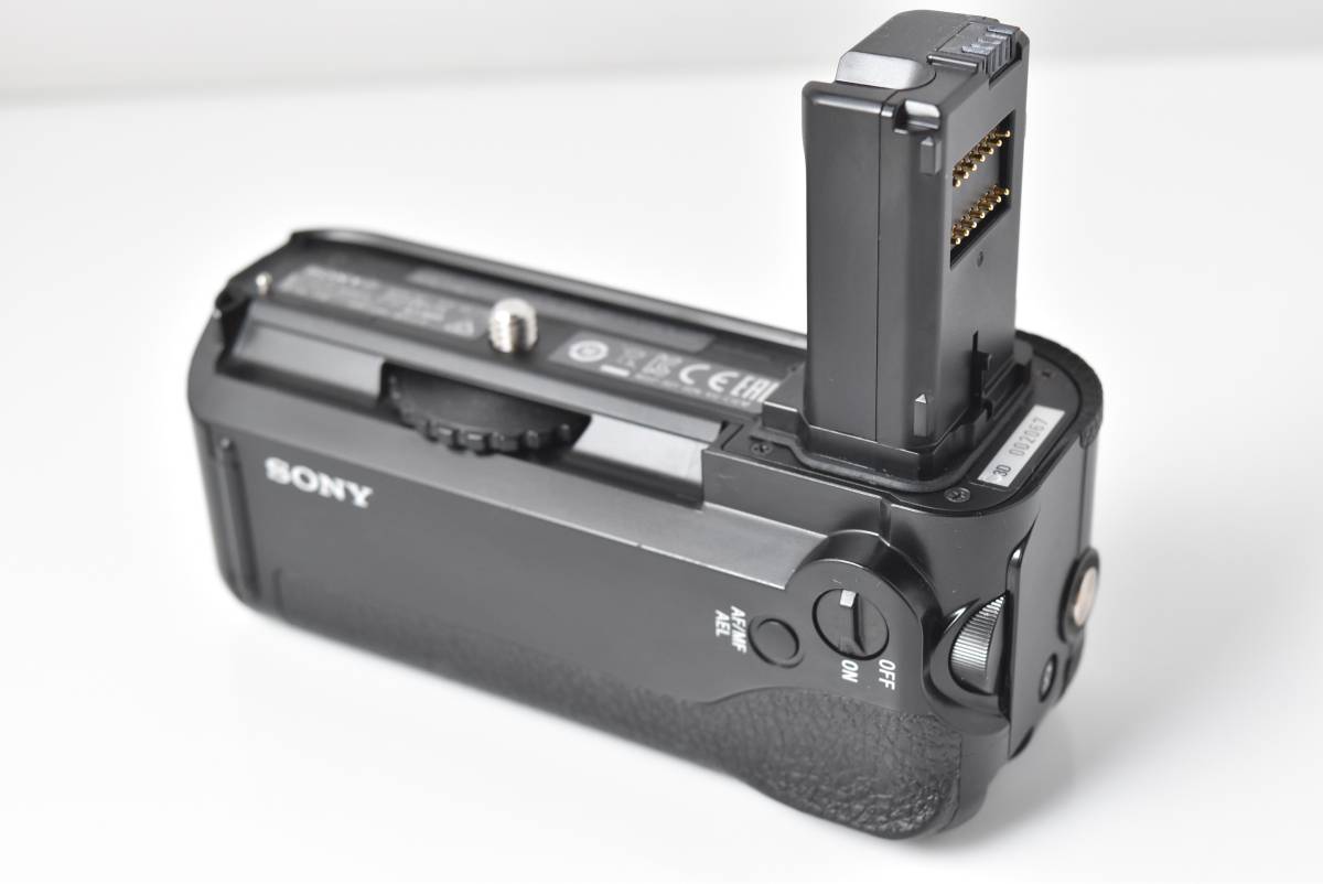 ★超極上美品★ ソニー SONY VG-C1EM バッテリーグリップ ★完動品★ #5372