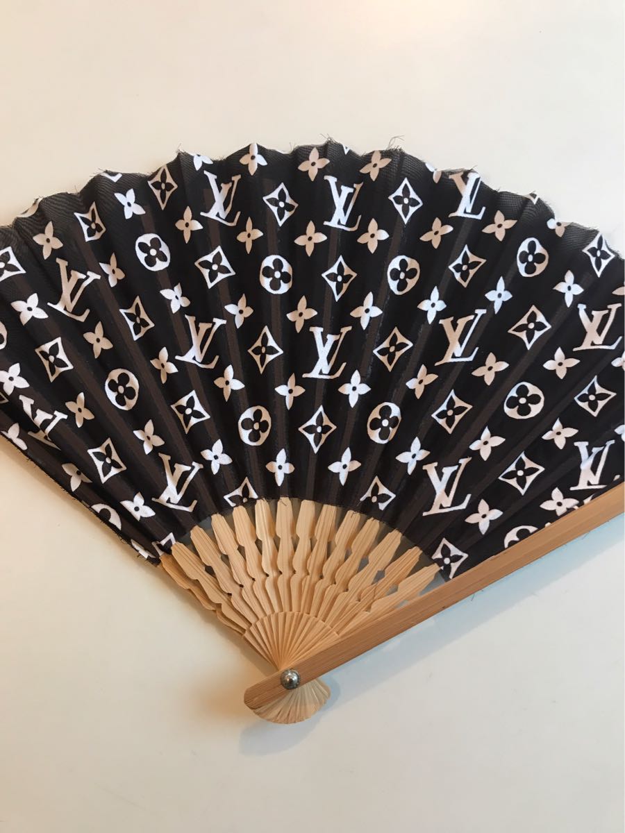 ルイヴィトン 扇子
