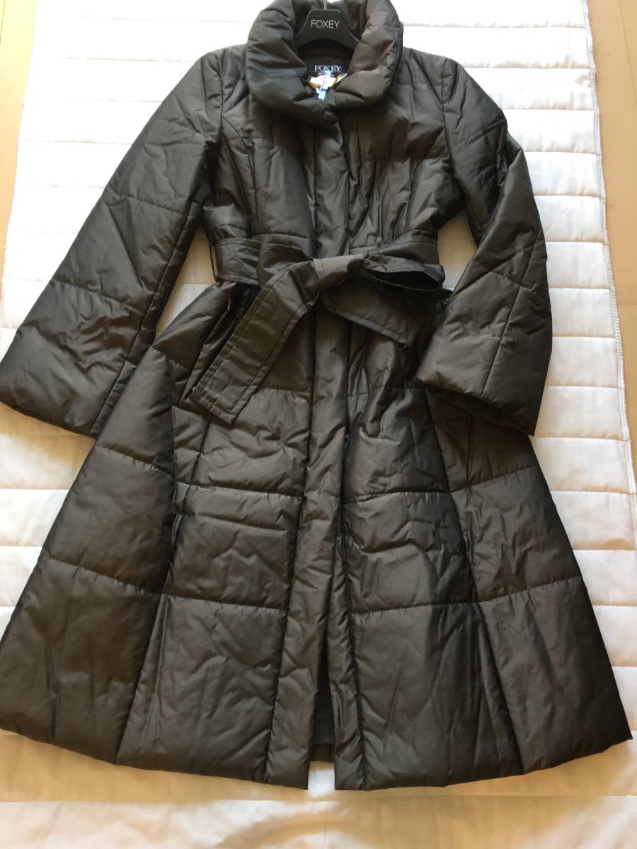 ☆FOXEY☆中綿入り シルク混コート☆40ダークブラウン☆used 