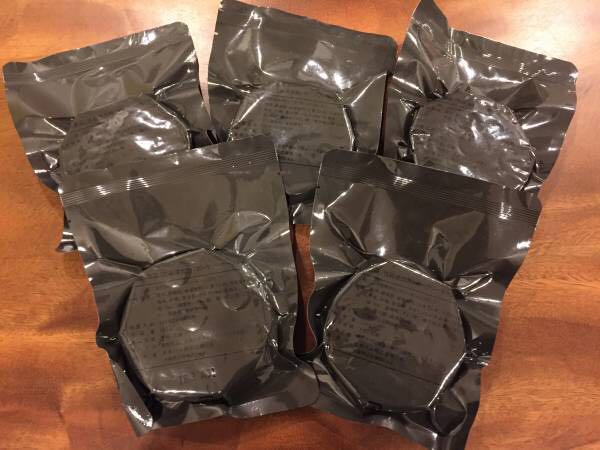 ハムステーキ ボロニアソーセージステーキ 5個セット 賞味期限18.03 陸上自衛隊戦闘糧食 Ⅱ型 ミリ飯 ミリメシ サバゲ 非売品 ミリタリー_1