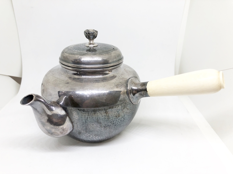 美品　煎茶道具　純銀製　鎚目　横手急須 堤手象牙　202.53ｇ