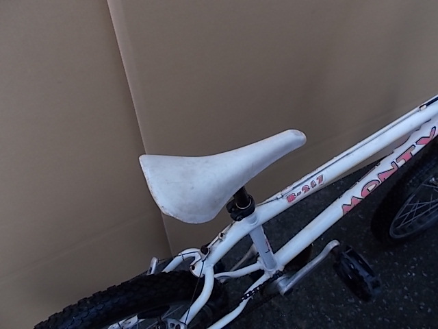 茨城県 引取限定 トライアル自転車 MONTY トライアルバイク20インチ