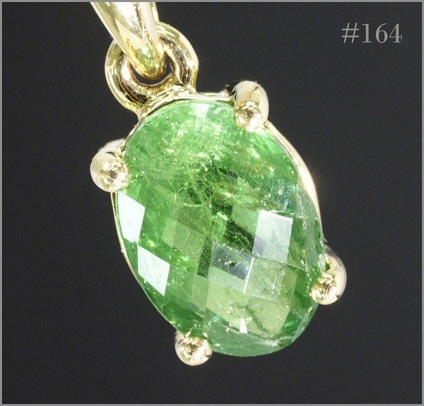 厳選】New!【定価68万】グリーンガーネット ネックレス 18金製 18K
