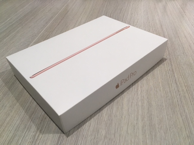 iPad Pro 9.7インチ Wi-Fiモデル 32GB ローズゴールド MM172J/A