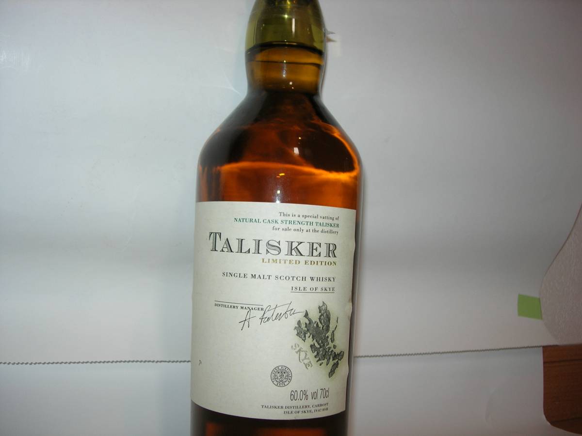 ☆☆未開栓　古酒　TALISKER　タリスカー　リミテッドエディション　カスクストレングス　シングルモルト　60.0%　700ｍｌ タリスカー 25年 未開栓 古酒 700mlの通信販売 エクスペエディションオーク