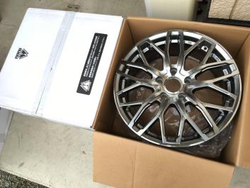 新品　未使用　ＲＡＹＳ　ブロッケン　ＤＳ55　オデッセイ等　即決　送料込