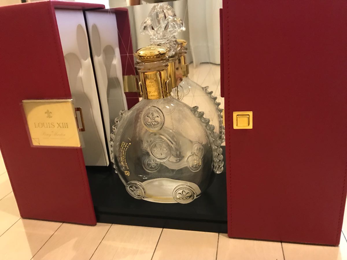 ☆レミーマルタン ルイ13世☆観音開き バカラ 空ボトル☆REMY MARTIN