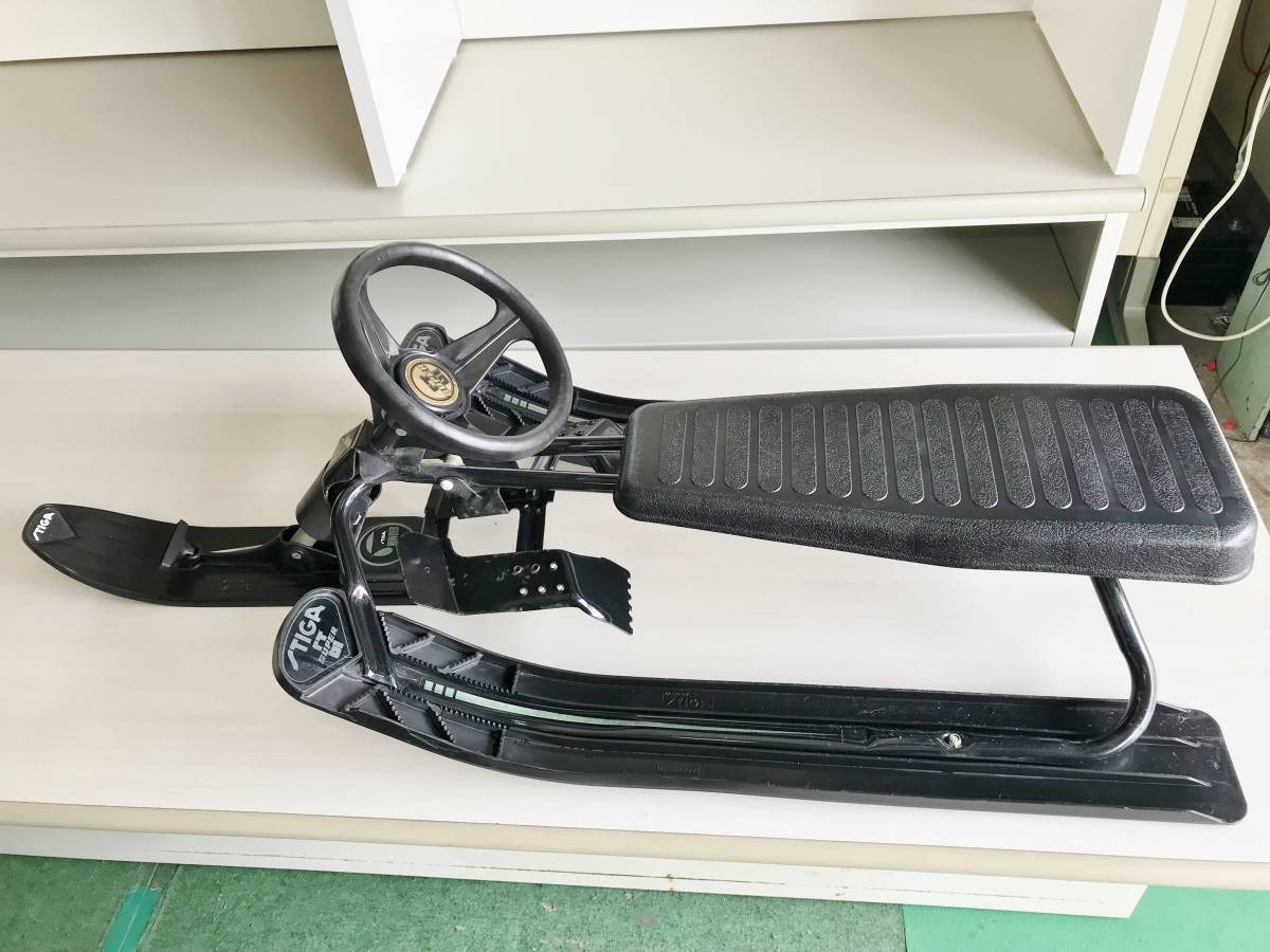 STIGA SWEDEN ソリ　スエーデン　雪遊び　美品　