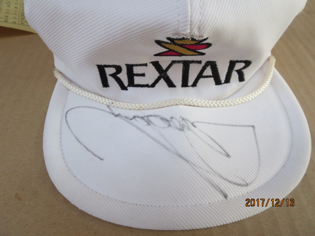 ジャンボ尾崎/尾崎建夫/尾崎直道/3兄弟/サイン入りゴルフ帽子/レクスター/有名プロゴルファーサイン入りゴルフ傘/ホンマ