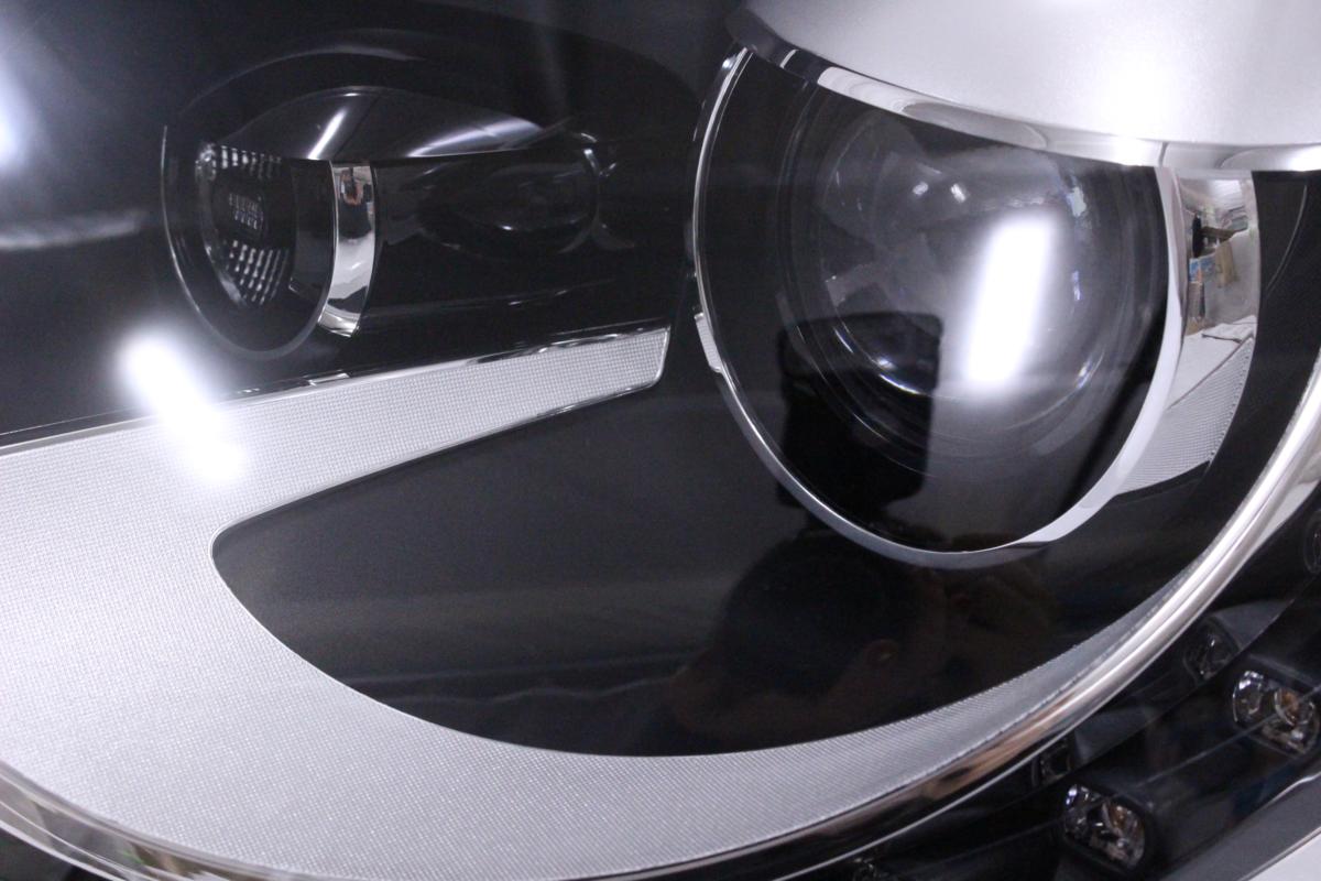 公式ショッピング フォルクスワーゲン ザ・ビートル 純正 HID ヘッド