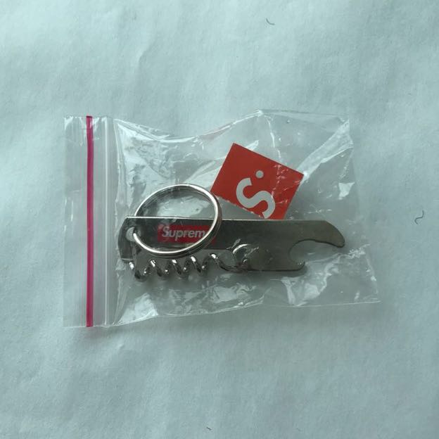 Supreme Corkscrew Keychain Silver シュプリーム キーホルダー ワイン