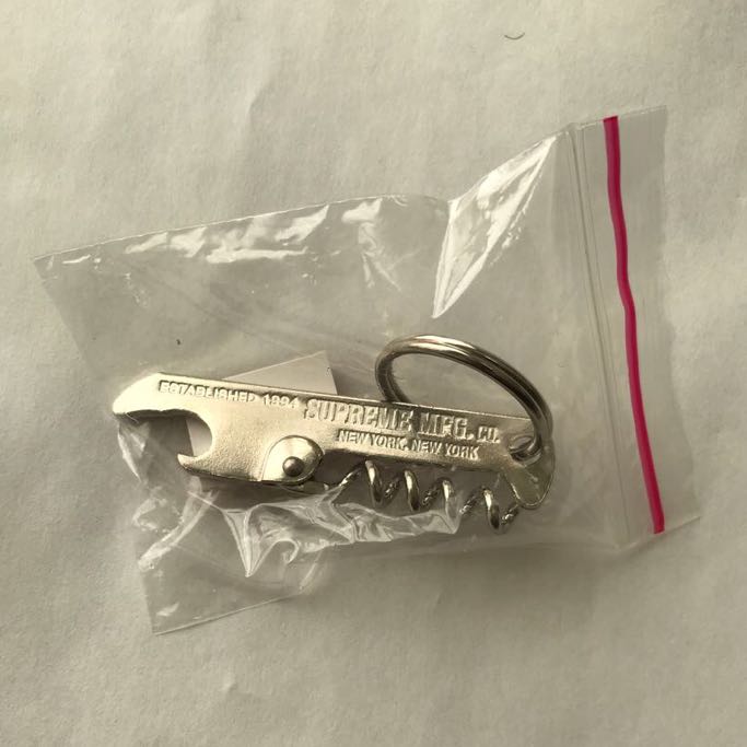 Supreme 13SS Corkscrew Keychain キーホルダー Supreme Corkscrew