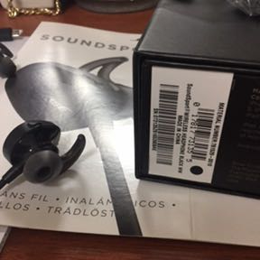 BOSE SOUNDSPORT ワイヤレス イヤホン 1番人気 ブラック 黒