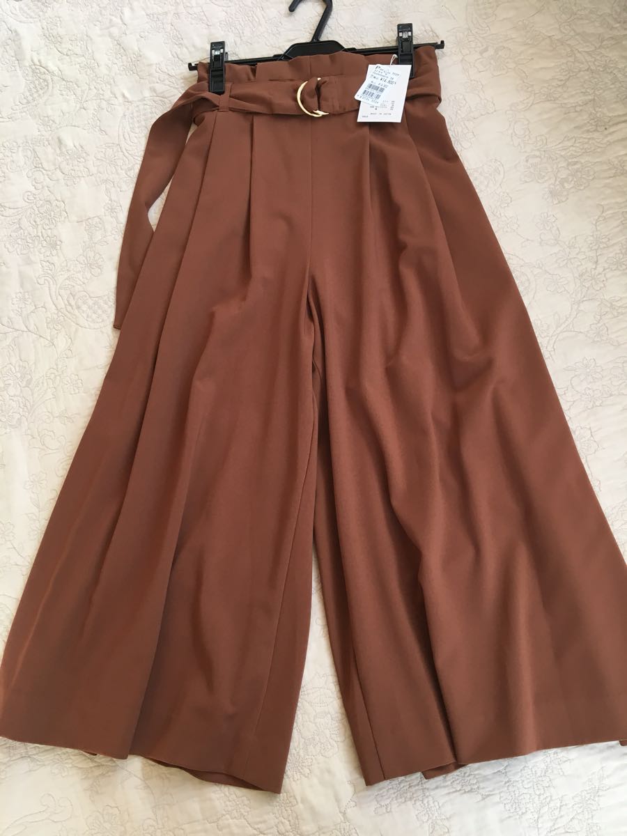 新品　Petite Maison プチメゾン ★ベルト付パンツ　スコットクラブ