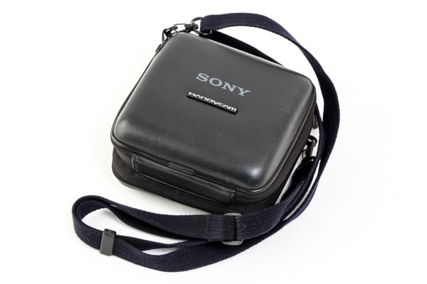 ジャンク　ＳＯＮＹ ソニー　デジタルビデオカメラ　DCR-PC300　　#21488