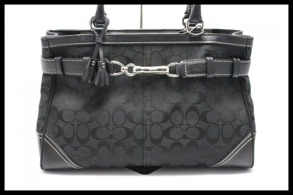 正規品，新品 美 COACH シグネチャー ラージキャリオール キャンバス&times;レザー トートバッグ コーチ 0118om07533(トートバッグ)｜売買されたオークション情報、yahooの商品情報をアーカイブ公開 - オークファ かばん、バッグ
