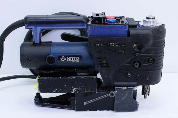 A14707 無銘 鉄地 象嵌蔦図 丸型 鍔 鐔 117g 鍛治屋敷]刀剣美術⁄江戸期