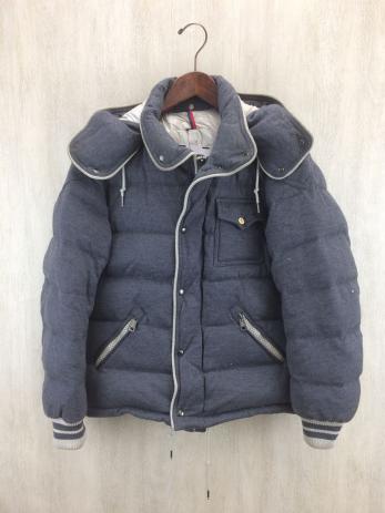 MONCLER◆ダウンジャケット/0/ウール/GRY/無地/BRESLE GIUBBOTTO/内側シミ/襟毛羽立有