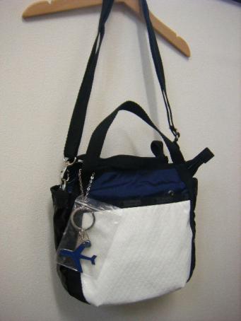 レスポートサック アナスタシア ２wayトート Ana機内販売 チャーム付 ショルダーバッグ 売買されたオークション情報 Yahooの商品情報をアーカイブ公開 オークファン Aucfan Com