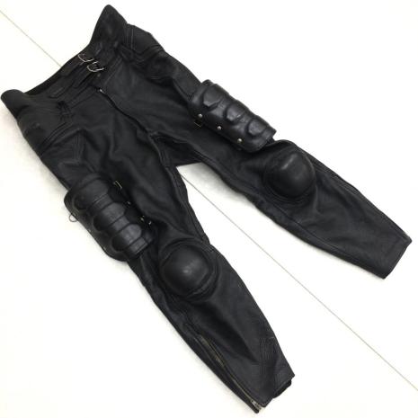 Kadoya カドヤ バトルスーツ レザー パンツ Ll W86 ブラック 日本製 メンズ Xl 特大 大きいサイズ バイク ライダースパンツ レザー 売買されたオークション情報 Yahooの商品情報をアーカイブ公開 オークファン Aucfan Com