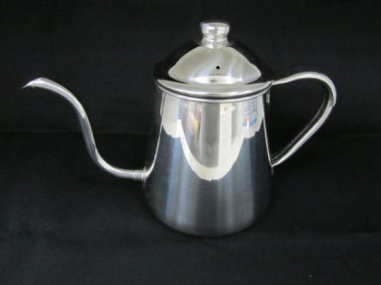 タカヒロ takahiro コーヒードリップポット 0.9L IH対応 電磁調理器対応 ガス火対応 直火対応 ステンレス製 ドリップケトル ハンド  ドリップ おしゃれ : 渋谷の食器屋さん食喜屋 ヤフー店 - 通販 - Yahoo!ショッピング タカヒロ コーヒードリップポット 1.5L 18-8  ... タカヒロ 18-8 コーヒードリップポット 雫 0.9L