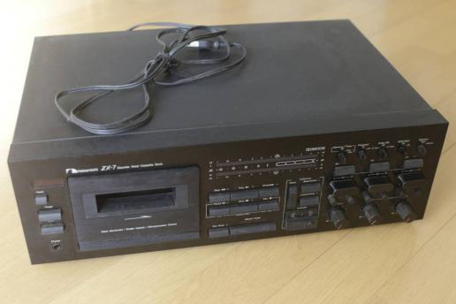 希少【東芝 AUREX PC-X80AD】 動作難あり修理必要です。高級カセット
