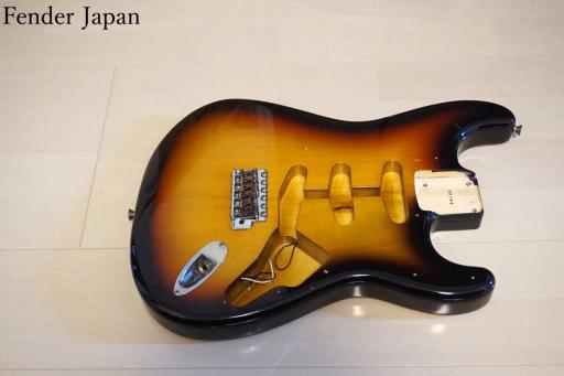 ストラトキャスター　サンバースト　レリックボディ Fender Japan STRATOCASTER Body フェンダージャパン ストラト