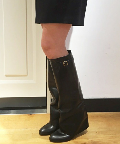 新品，人気 箱付 定価8.96万 ドゥーズィエムクラス 別注 Pellico ペリーコ カバー レザー ロング ブーツ 37サイズ(ドゥーズィエム クラス)｜売買されたオークション情報、yahooの商品情報をアーカイブ公開 - その他