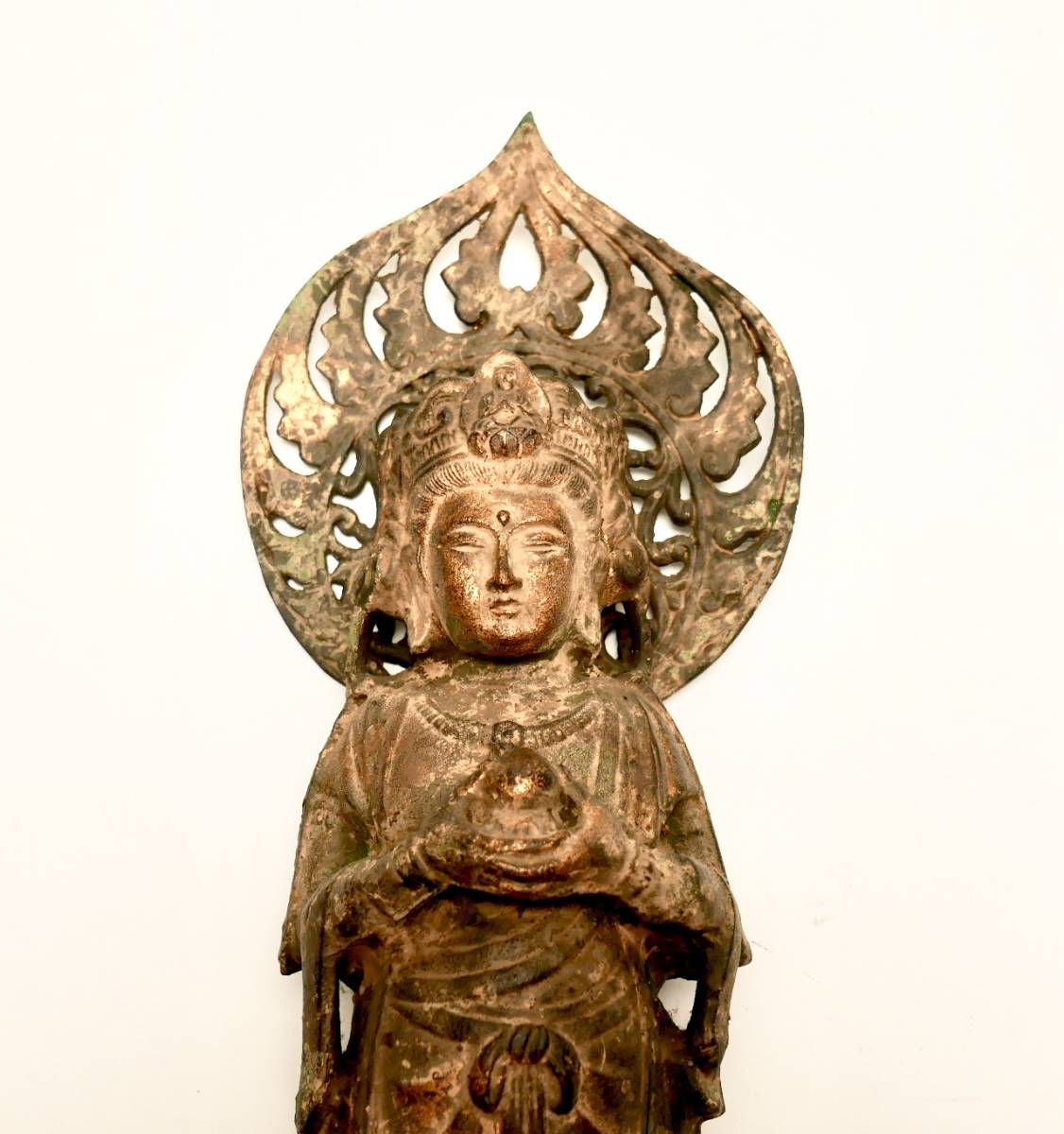 菩薩像 観音菩薩 如意輪 宝珠 アンティーク 骨董 仏像 仏教 金彩