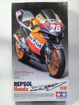 【人気セール，爆買い】 タミヤ 1/12 レプソル ホンダ RC211V '06(ホンダ)｜売買されたオークション情報、yahooの商品情報をアーカイブ公開 - オークファン ホンダ