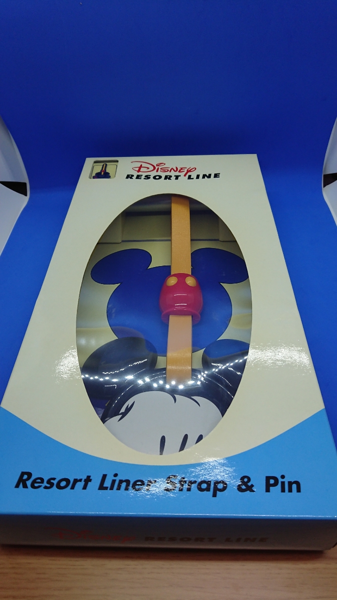 Disny Tokyo Resort Line Strap & Pin 認定証付 ディズニーリゾート