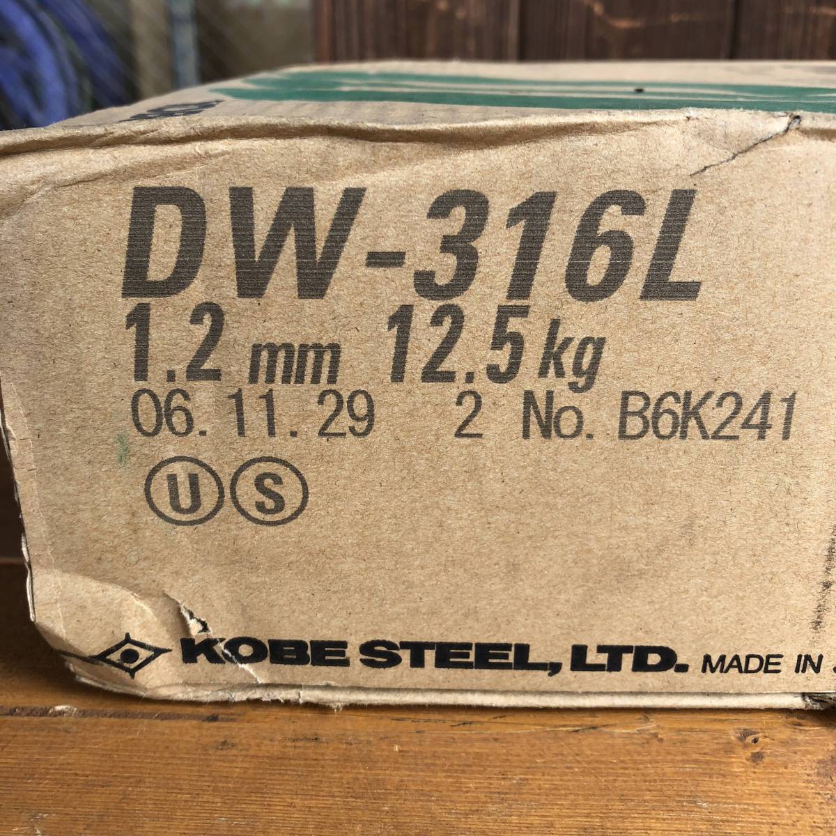 987】ステンレス半自動溶接ワイヤ DW-316L ワイヤー径1.2mm 12.5kg
