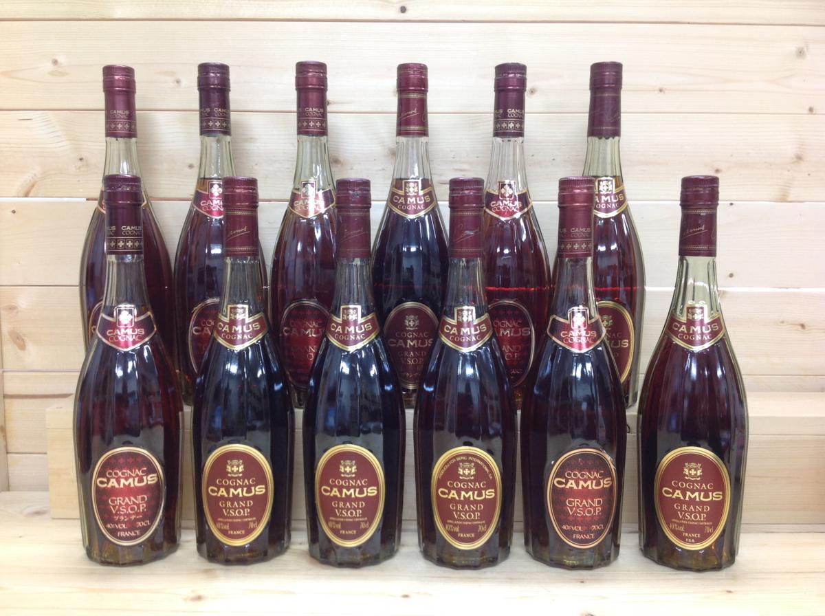 セット カミュ グランド VSOP デラックス コニャック 洋酒 箱入り 未開