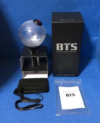 美品】 防弾少年団 BTS 公式 ペンライト Ver.2 ARMY BOMB アミボム
