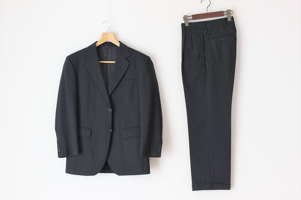 定番人気，格安 ダーバン スーツ 88 A3 Y3 極 S メンズ 36 グレー サマー クールビズ ビジネス tqe DURBAN 春夏 極(Sサイズ以下)｜売買されたオークション情報、yahooの商品情報をアーカイブ公開 - オークファン Sサイズ以下