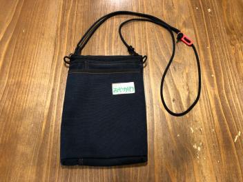 希少 日本製 みやがわ サコッシュ 黒×黒 ブラック スタイリスト私物 山本康一郎 バッグ 鞄 bag 美品 アウトドア