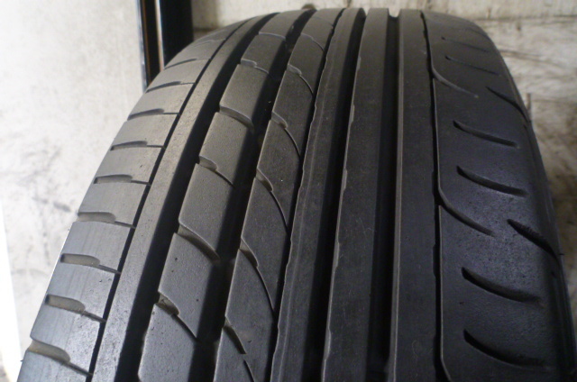 ダンロップ 205/60R16 マツダ 純正 アクセラ スポーツ セダン ハイブリッド アテンザ ビアンテ プレマシー アクセラ 純正 16in 205&frasl;60R16 のパーツレビュー アクセラスポーツ