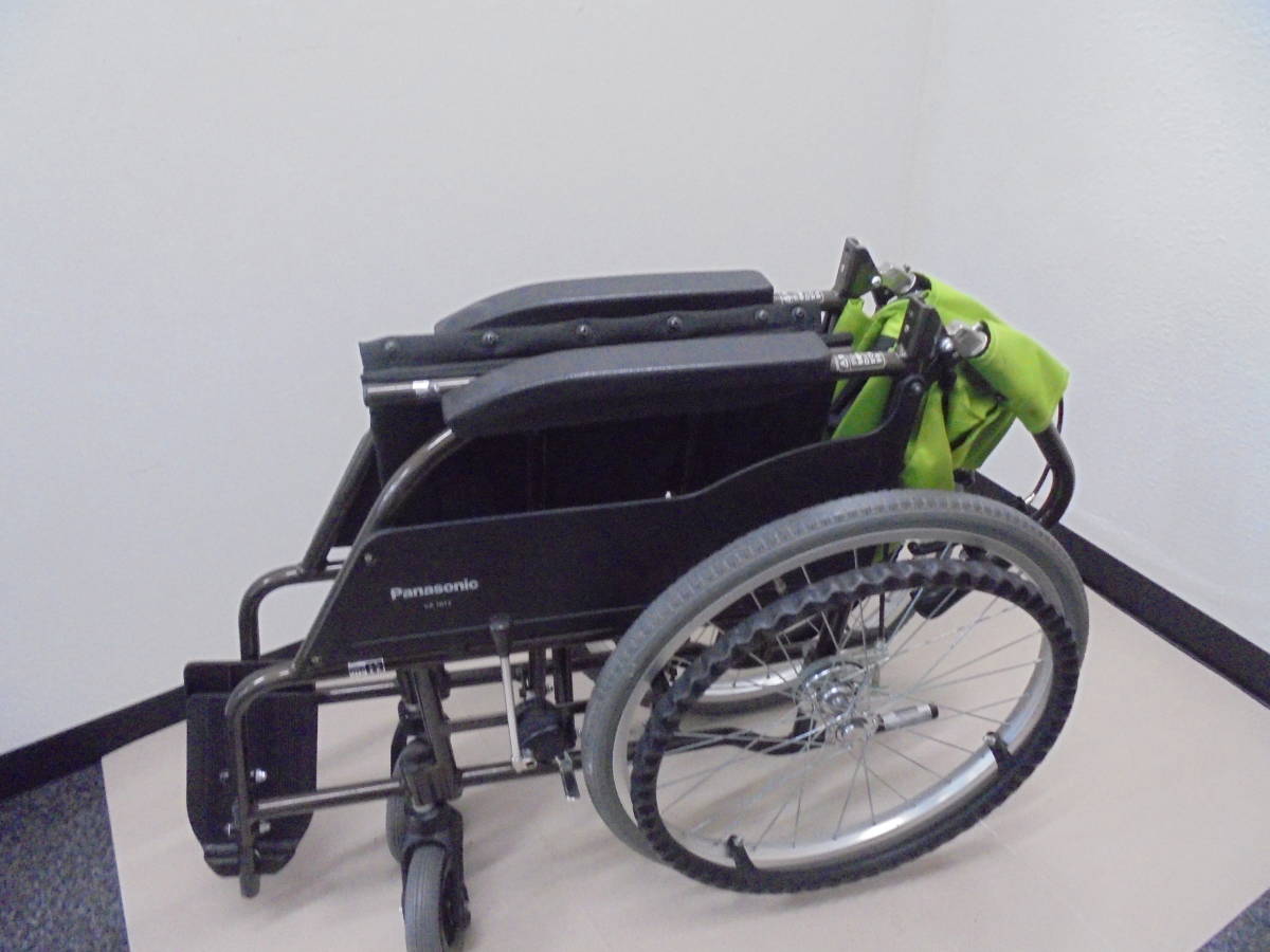 パナソニック電工株式会社 おでかけ車いす ルッタ VA10132