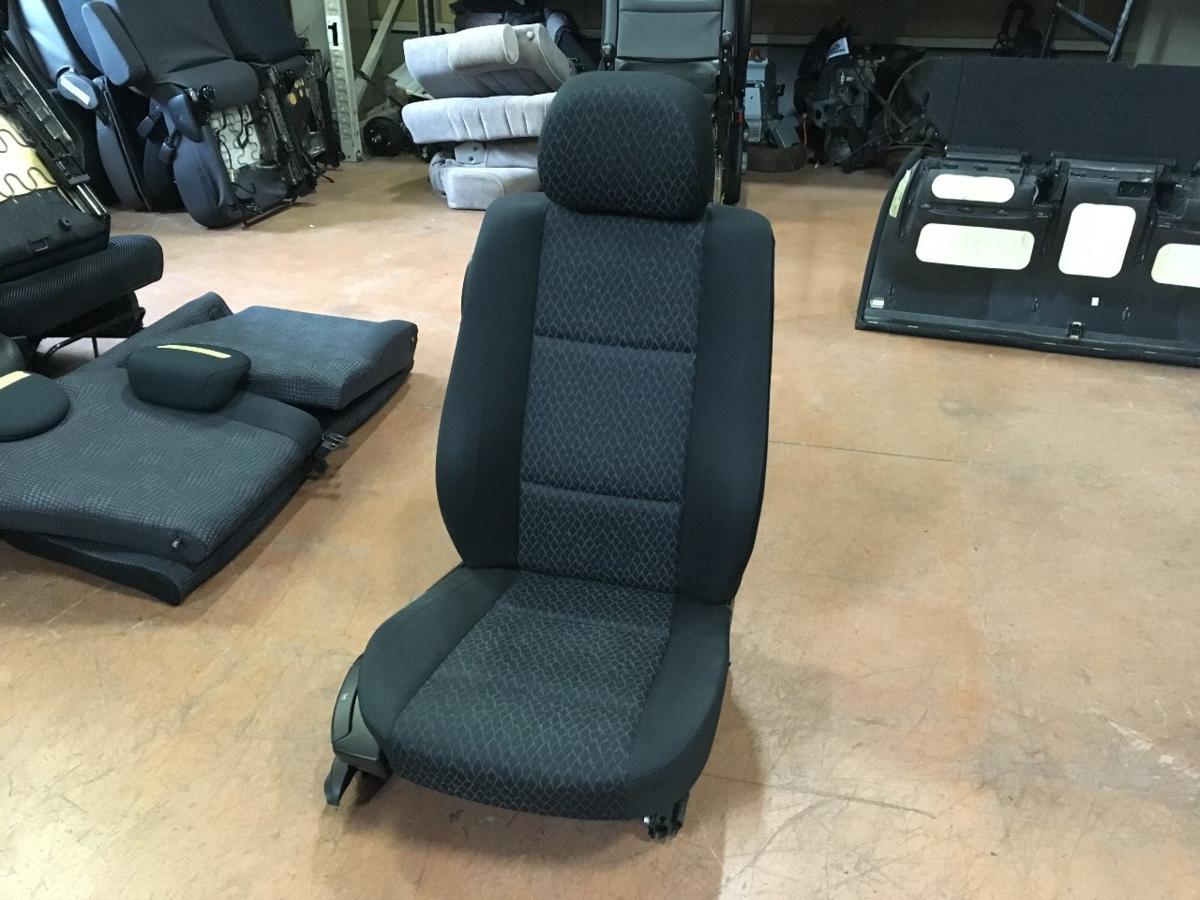 H16 BMW 3シリーズ 318Ti AU20 E46 運転席シート N管理51280 BMW 3シリーズ