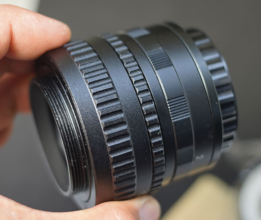 バブルボケレンズ VEB Pentacon AV (Meyer Optik Diaplan) 80mm F2.8