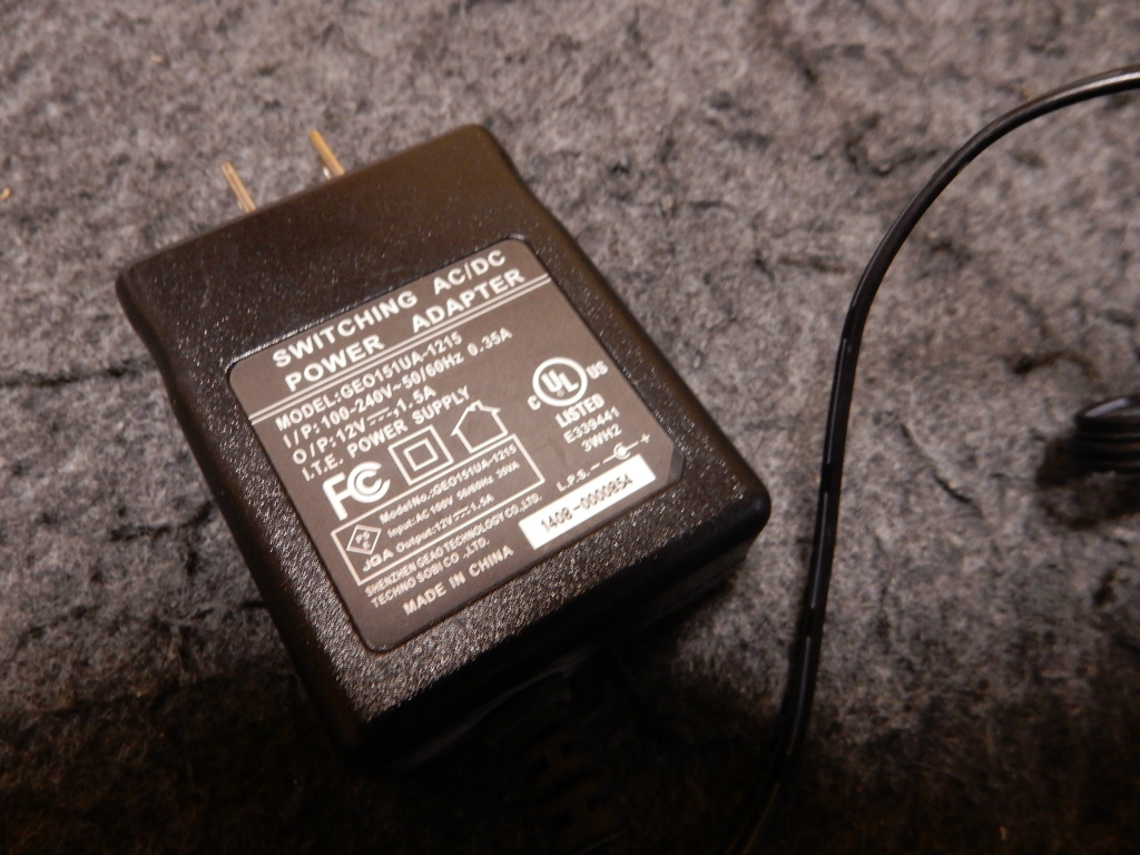 サテラ1 Z】【SATELLA 1 Z】Digital Satellite Tuner for FTA 中古品