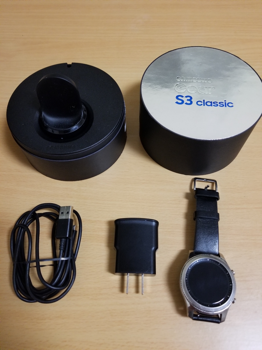 Galaxy Gear S3 classic 中古美品 液晶保護フィルム装着