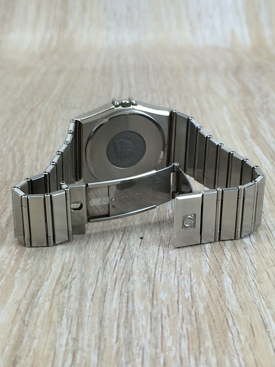 オメガ クォーツ腕時計 シルバー/ブラック　最終値下 OMEGA◇クォーツ腕時計/アナログ/ステンレス/WHT/SLV 【公式通販】