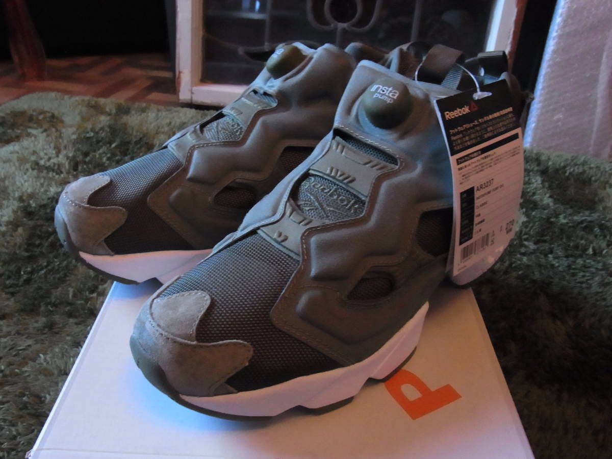  リーボック インスタポンプフューリー / Reebok INSTAPUNP FURY OG / サイズ27(27.0cm)｜売買されたオークション情報、yahooの商品情報をアーカイブ公開 - オークファン 27.0cm