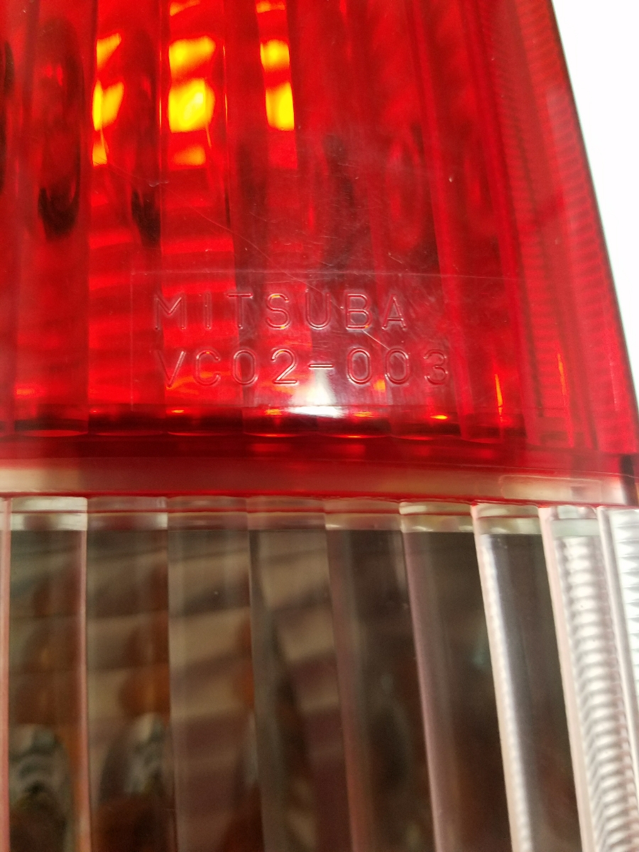 サンバー バン TV1 TV2 左 テールレンズ 助手席側 テールランプ テールライト スバル VC02-003 ut1 