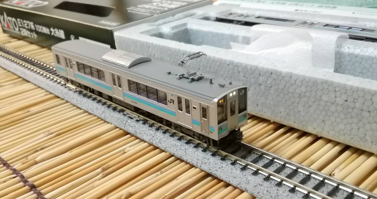 KATO 10-582 E127-100 2両セット(未使用&新品&ストック品) ▽KATO-10-582▽E127系100番台「大糸線」2両セット/クハ