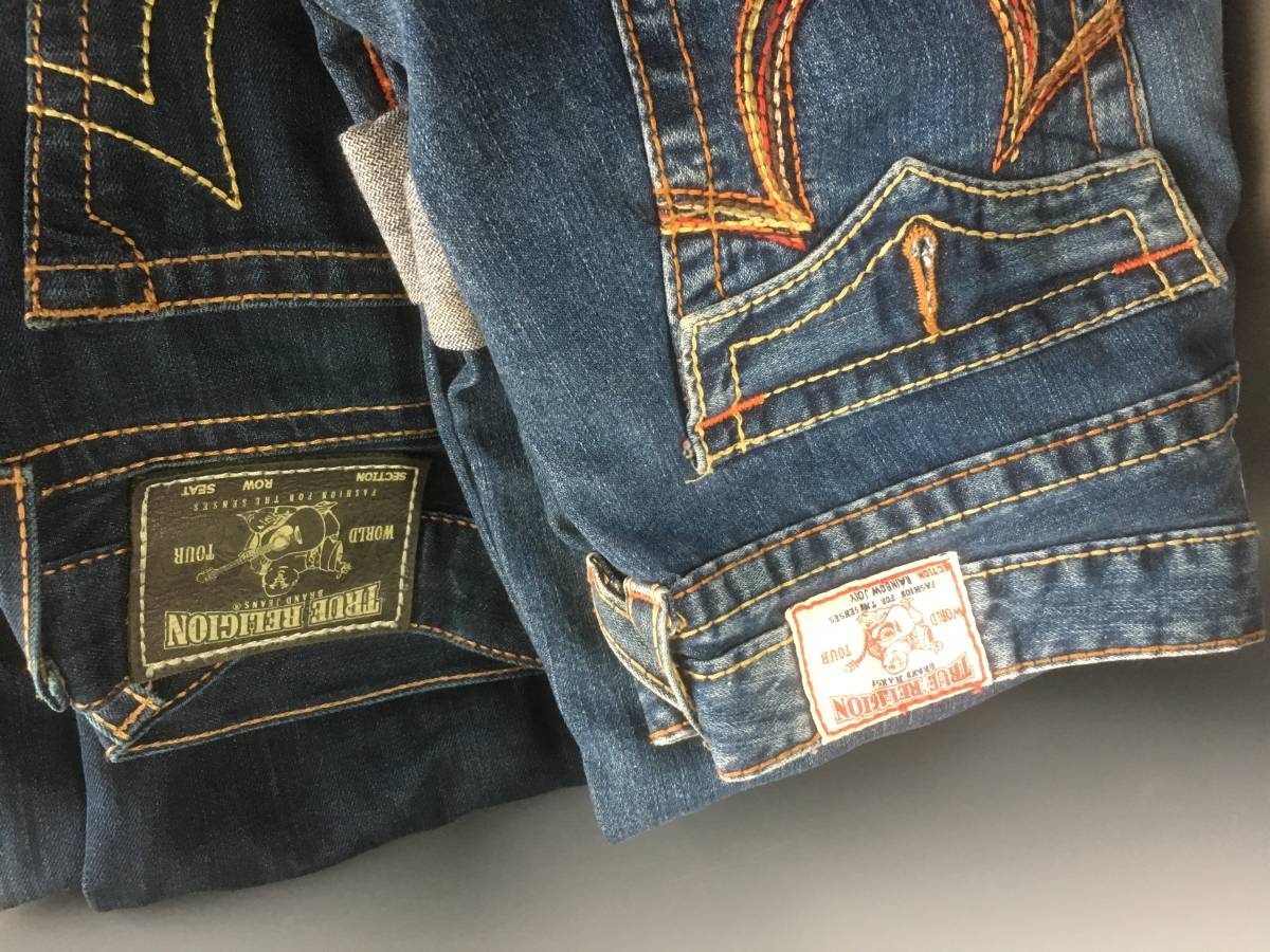 2本セット　トゥルーレリジョン　カラフル希少刺繍　フレアー　グリーン後染め　限定品　商品リミテッド番号あり