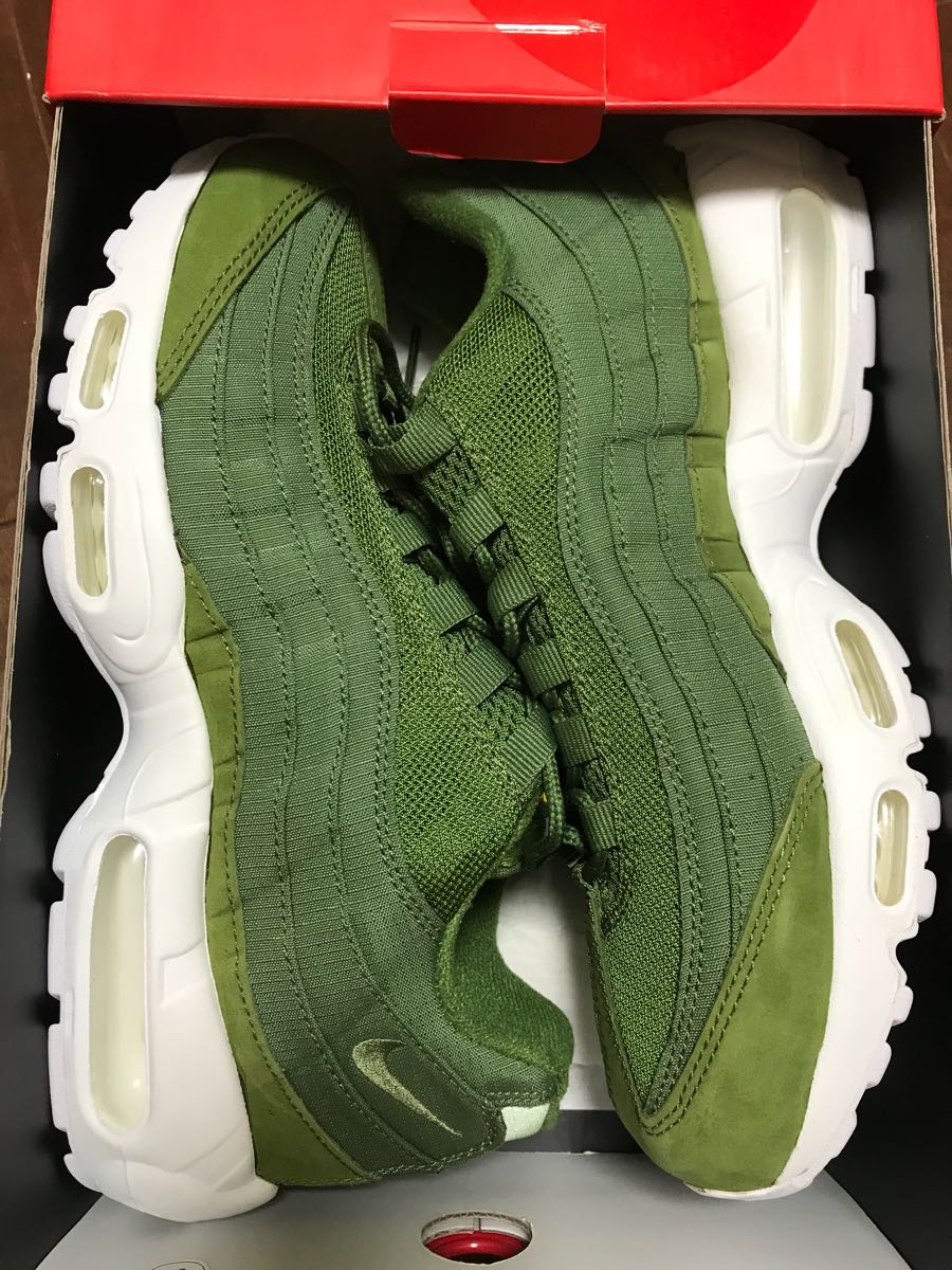 【新品】STUSSY x NIKE AIR MAX 95 US8.5 26.5cm オリーブ ステューシー ナイキ 834668-337 olive jordan supreme sb og atmos 1 bape mita